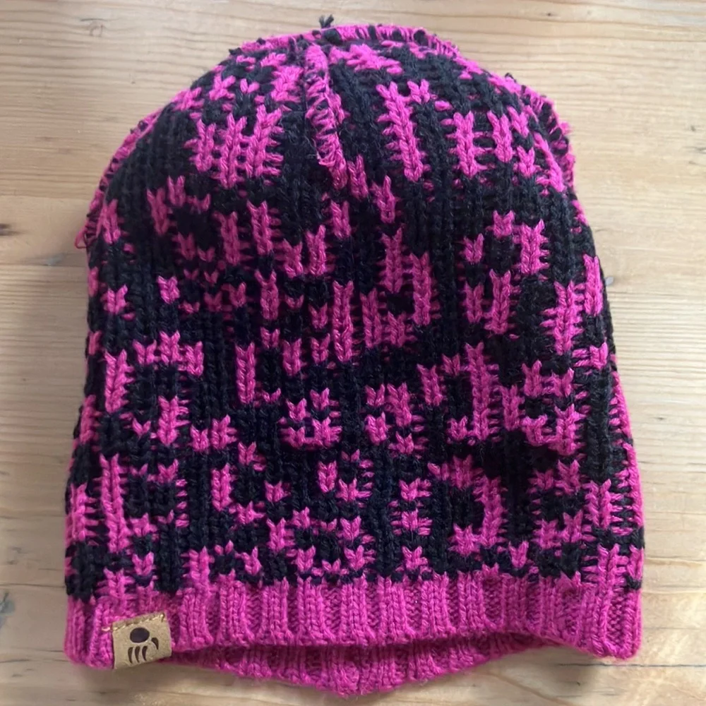 Kids’ knit beanie BearPaw Pink Animal Print